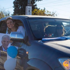 El lema Cambia San Luis cerró la campaña con una caravana multitudinaria 