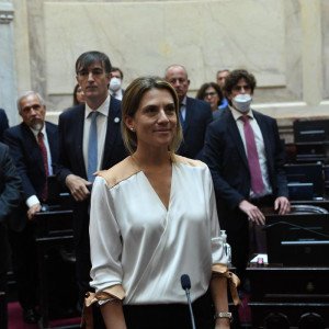 Gabriela González Riollo asumió como senadora nacional