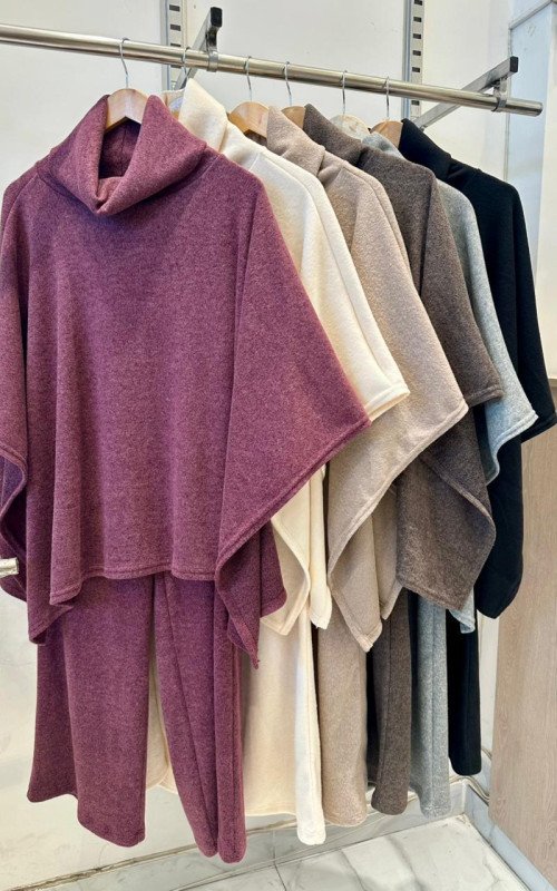 Poncho Mellow & Palazzo Lorena